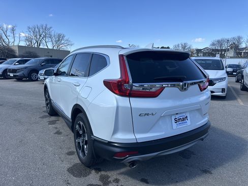 Used 2019 Honda CR-V Touring image 5