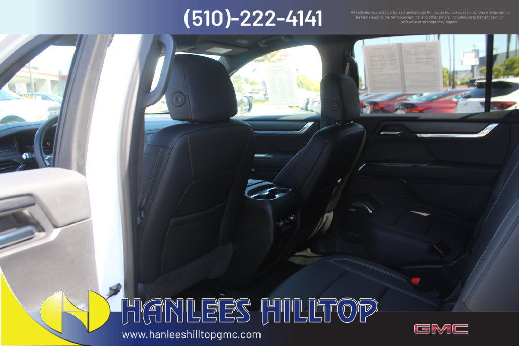 Used 2024 GMC Acadia Elevation FWD image 19