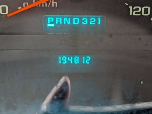Used 2004 Chevrolet TrailBlazer LS w/ LS Preferred Equipment Group AWD/4WD image 14