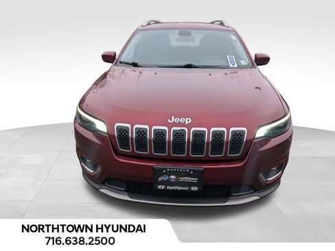 Used 2019 Jeep Cherokee Limited image 12