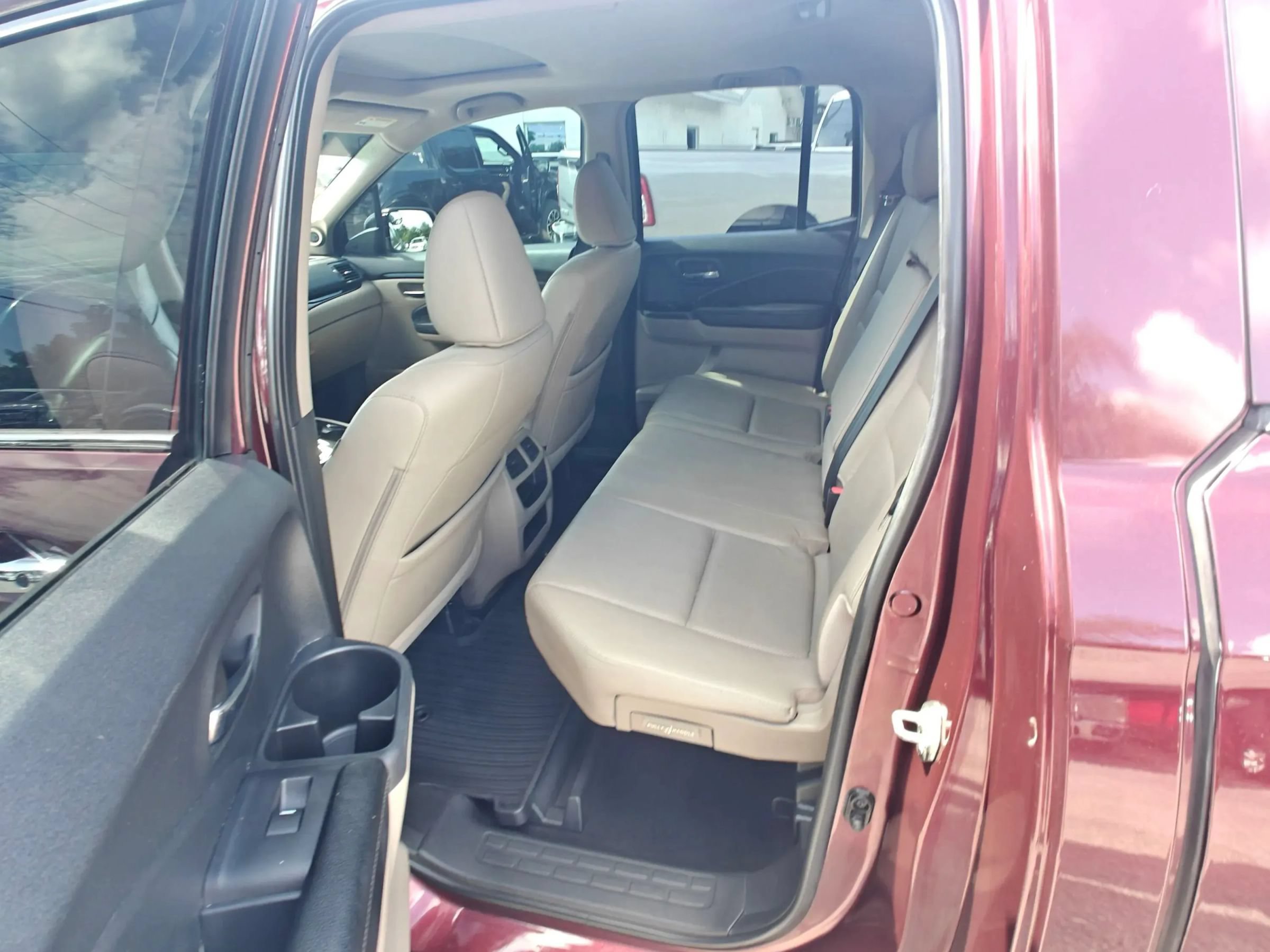 Used 2017 Honda Ridgeline RTL-E image 13