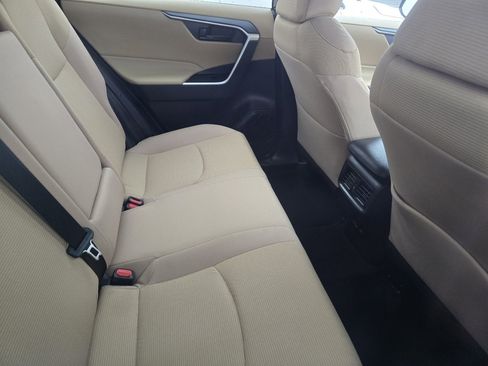 Used 2023 Toyota RAV4 LE image 15