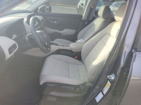 Used 2024 Honda HR-V LX image 13