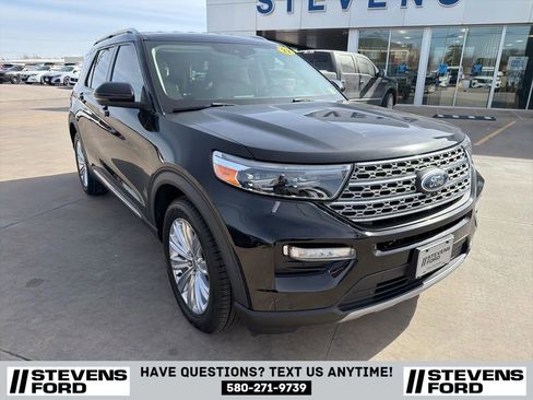 Used 2022 Ford Explorer Limited w/ Equipment Group 301A image 4