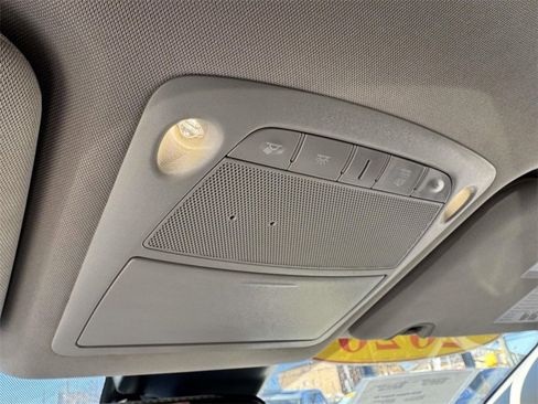 Used 2020 Nissan Rogue SV image 26