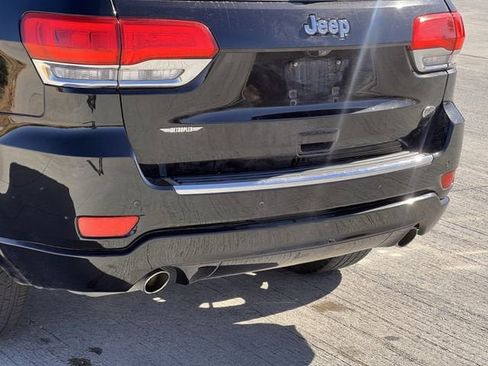 Used 2015 Jeep Grand Cherokee Overland image 6