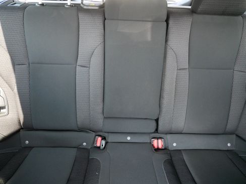 Used 2021 Subaru Outback Premium AWD/4WD image 13