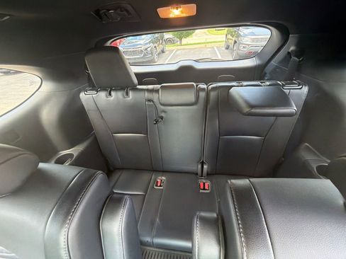 Used 2021 Toyota Highlander XSE FWD image 24