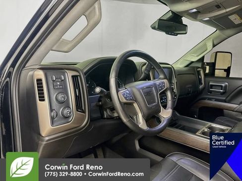 Used 2019 GMC Sierra 2500 Denali w/ Duramax Plus Package AWD/4WD image 12