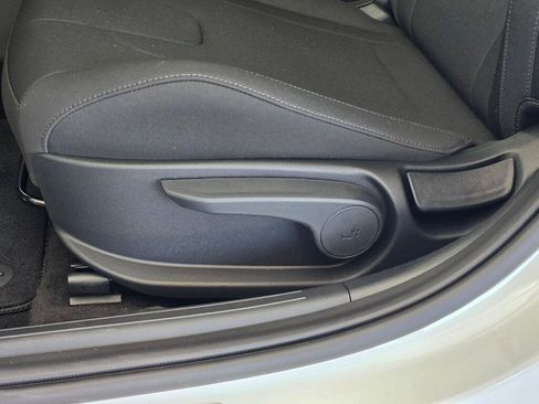 New 2026 Hyundai Elantra Sport FWD image 19