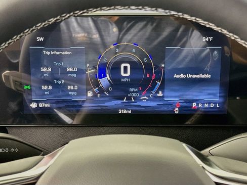 New 2027 Chevrolet Traverse LT w/ Sun and Wheel Package FWD image 13
