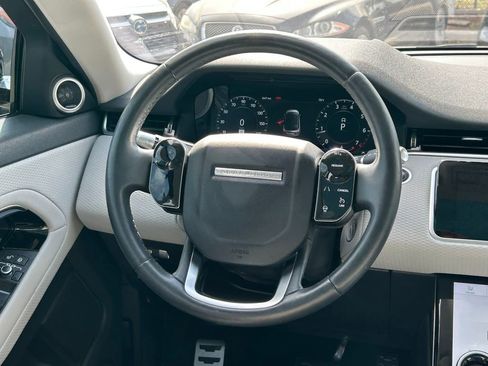 Used 2020 Land Rover Range Rover Evoque S image 35