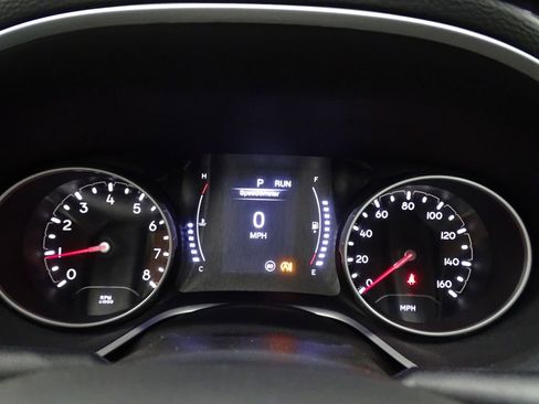 Used 2019 Jeep Compass Altitude image 24