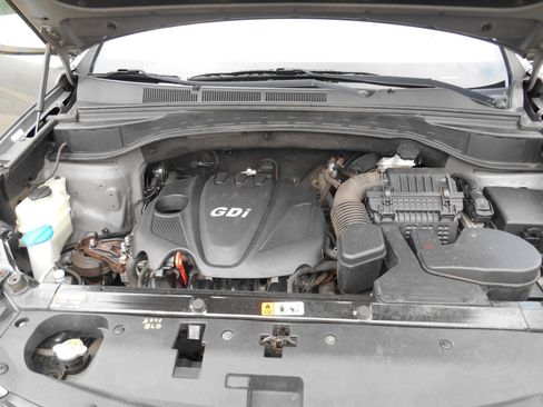 Used 2013 Hyundai Santa Fe Sport w/ Popular Equipment Pkg AWD/4WD image 10