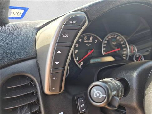 Used 2005 Chevrolet Corvette Convertible w/ Preferred Equipment Group RWD image 15