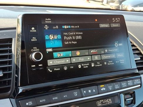 Used 2025 Honda Odyssey EX-L image 21