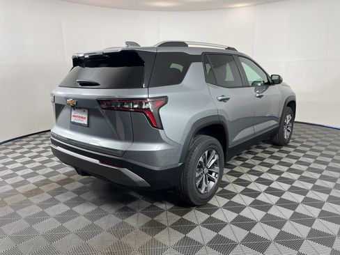 New 2026 Chevrolet Equinox LT FWD image 5