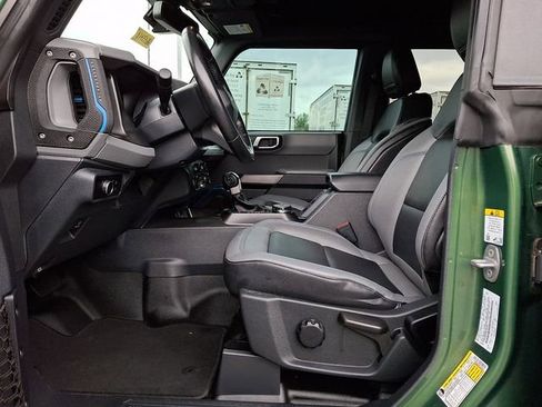 Used 2022 Ford Bronco Black Diamond AWD/4WD image 15