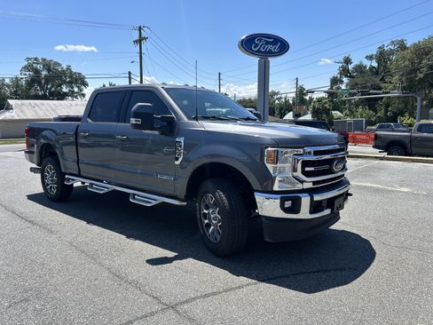 Used 2022 Ford F350 Lariat w/ Lariat Ultimate Package AWD/4WD image 1