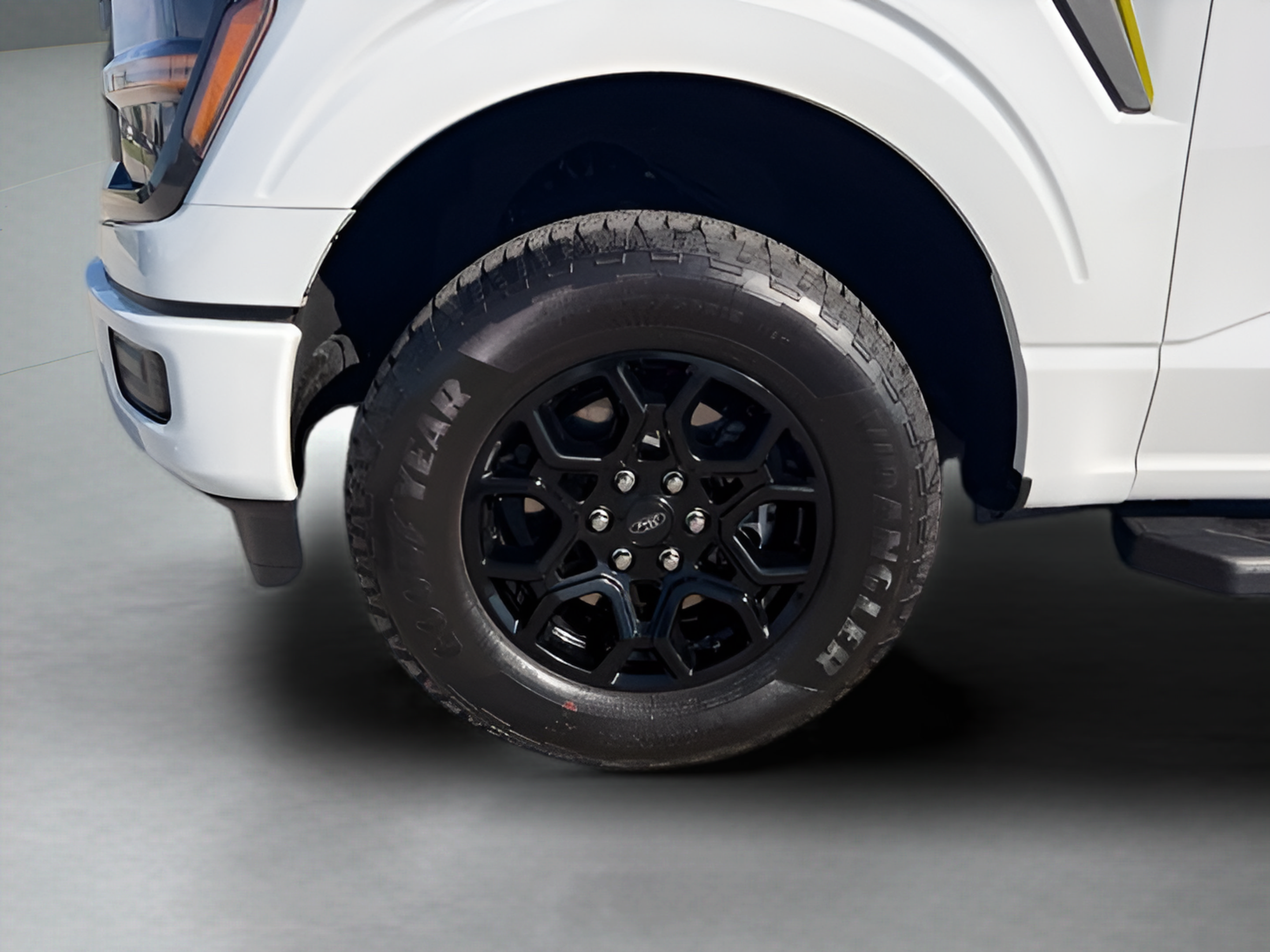 Used 2025 Ford F150 STX AWD/4WD image 31