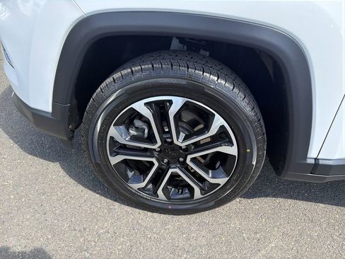 Used 2023 Jeep Compass Limited AWD/4WD image 30