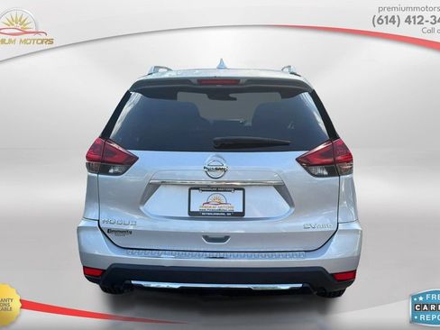 Used 2018 Nissan Rogue SV w/ Premium Package AWD/4WD image 4