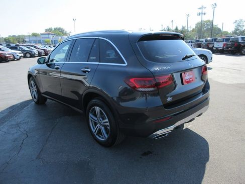 Used 2021 Mercedes-Benz GLC 300 4MATIC image 10
