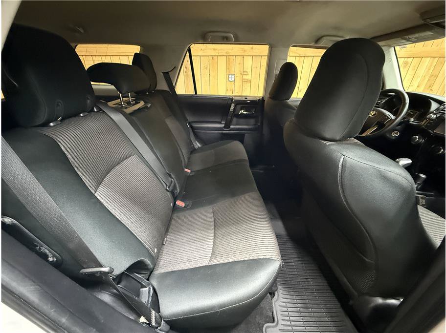 Used 2018 Toyota 4Runner TRD Off-Road AWD/4WD image 13