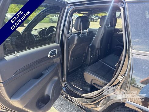 Used 2021 Jeep Grand Cherokee Laredo X AWD/4WD image 29