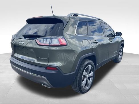 Used 2019 Jeep Cherokee Limited AWD/4WD image 16
