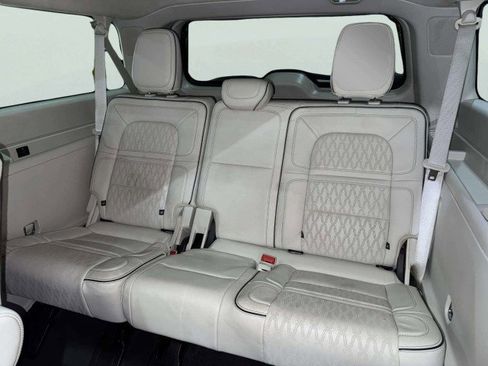 Used 2020 Lincoln Navigator L Black Label w/ Cargo Convenience Package image 49