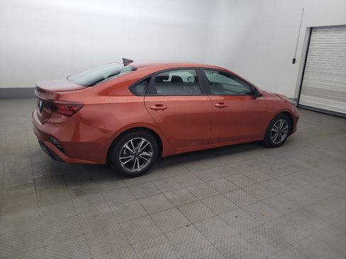 Used 2023 Kia Forte LXS w/ LXS Technology Package FWD image 10