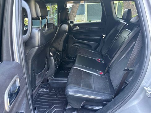 Used 2017 Jeep Grand Cherokee Altitude AWD/4WD image 31