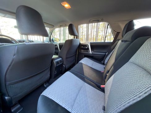 Used 2018 Toyota 4Runner SR5 image 15