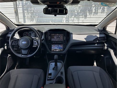 Used 2024 Subaru Crosstrek 2.0i AWD/4WD image 17