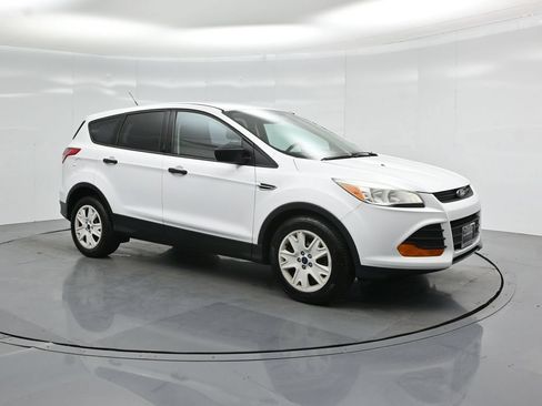 Used 2015 Ford Escape S FWD image 22