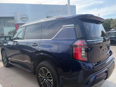 Certified 2025 Nissan Armada SL w/ Captain's Chari Seat Package AWD/4WD image 16