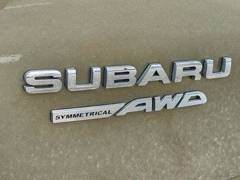 Used 2022 Subaru Forester Limited image 11