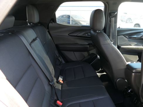 Used 2023 Chevrolet TrailBlazer RS w/ Convenience Package image 22