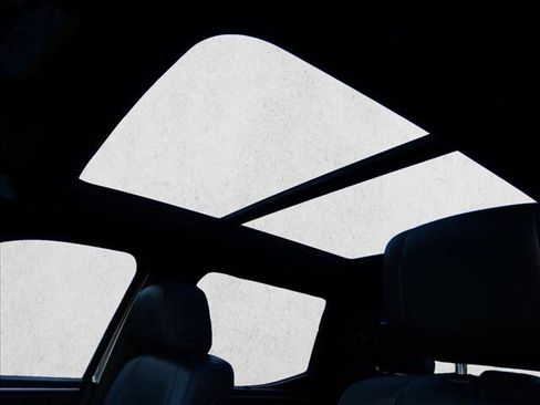 Used 2023 Toyota Tundra Platinum image 16