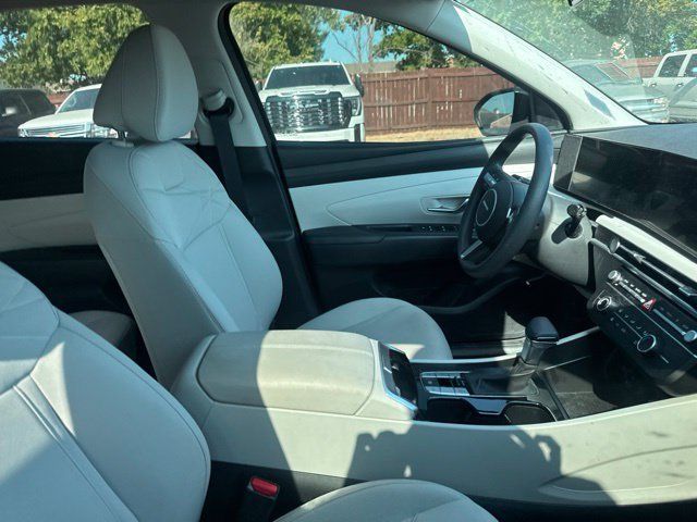 Used 2026 Hyundai Tucson SE FWD image 13