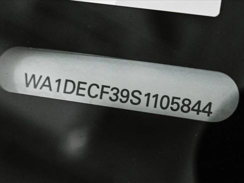 New 2025 Audi Q3 2.0T Premium image 25