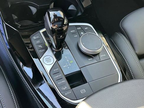 Used 2023 BMW X4 xDrive30i image 25