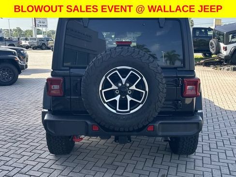 Used 2026 Jeep Wrangler Unlimited Rubicon w/ Technology Group AWD/4WD image 8