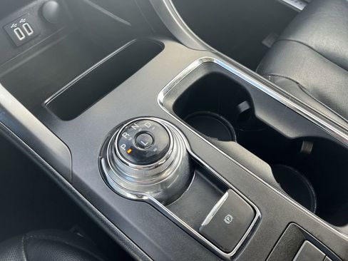 Used 2020 Ford Fusion Titanium image 16