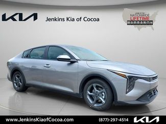 New 2026 Kia K4 FWD video 1