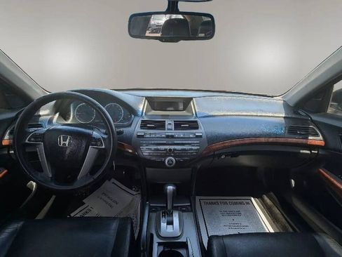 Used 2011 Honda Accord EX-L image 9
