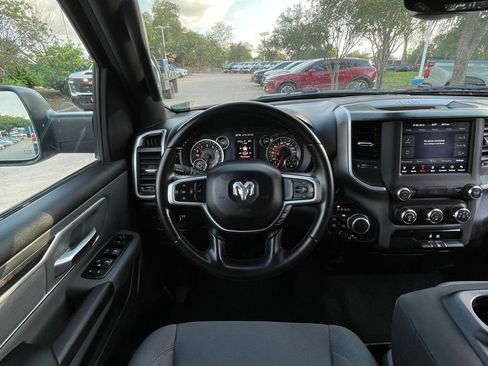 Used 2021 RAM 1500 Big Horn AWD/4WD image 11