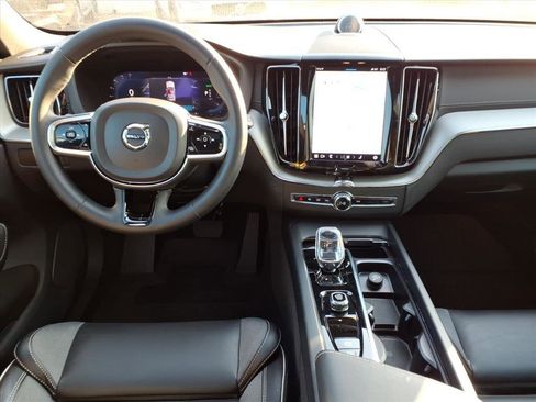 Used 2024 Volvo XC60 T8 Polestar w/ Protection Package Premier image 13