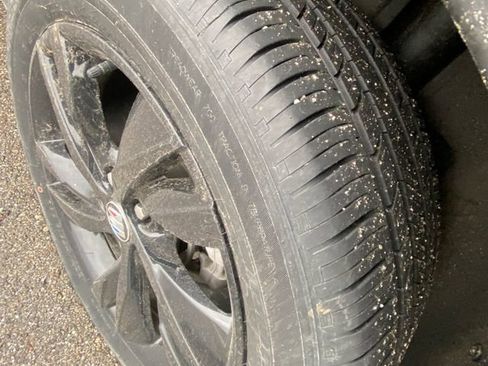 Used 2024 Buick Encore GX Sport Touring w/ Comfort Package image 11